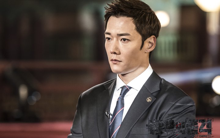 Na Wang Shik Choi Ji Hyuk